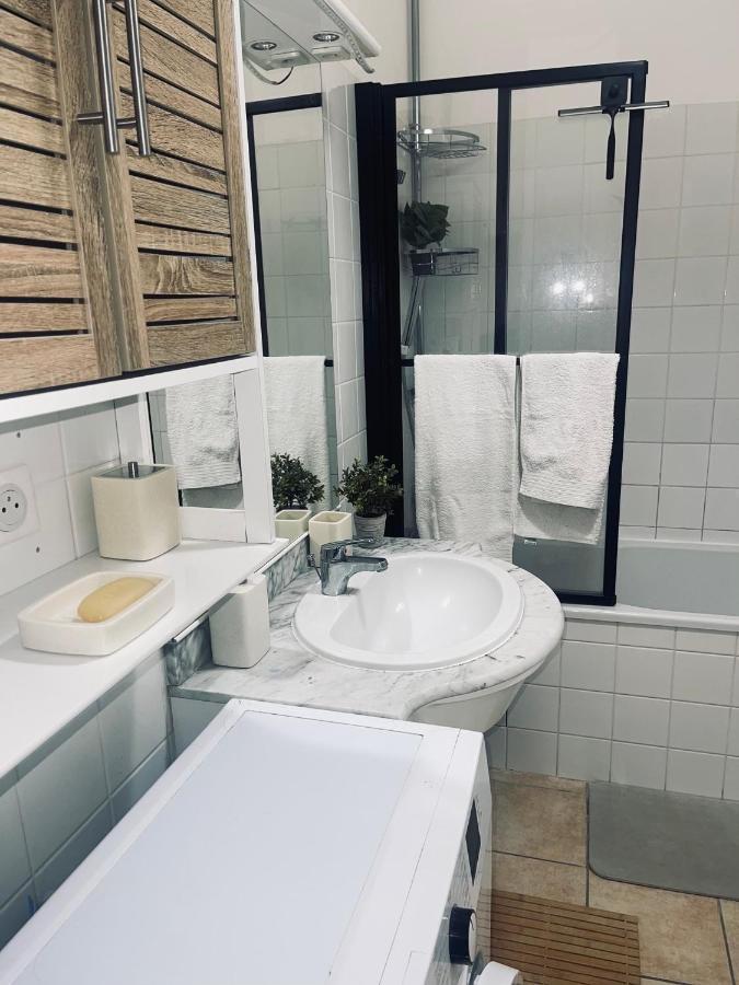 Appartement A 2 Mins Du Centre Sarlat-la-Canéda Exterior foto